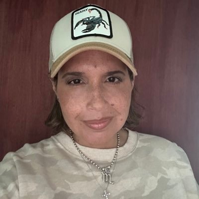 NATBK75's profile picture. Mom • Career Woman • Resilient #BoricuaAunqueNacieraEnLaLuna🇵🇷