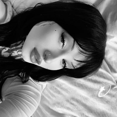 Needlepusher_'s profile picture. ✤ Body Piercer & Full time problem child  ✤ $50 tribute - I’ll be mean to you if you ask nicely!💫