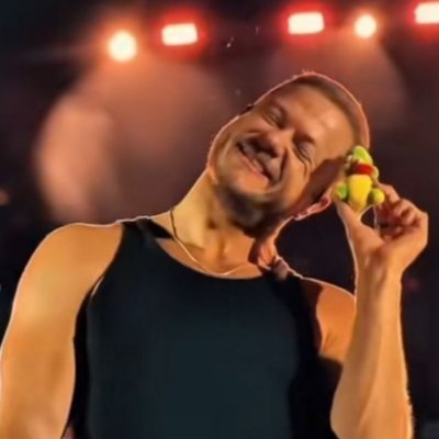 lovvstoned's profile picture. for a little smooch there's nothing i wouldn't do