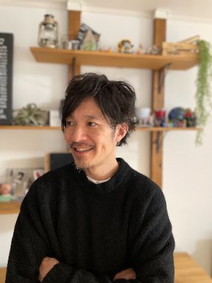 RGL_ryuji's profile picture. スキルに自信のない40代会社員でも「経験を武器にして」月10万稼ぐ複業術を発信｜年収100万円UP←会社員×複業←人生初の自己投資← 鬱←15年勤めた会社が事業撤退｜”スキルを学ばない”複業づくりが得意｜（嫁に怒られてる時に子供に庇われてる情けないパパ）