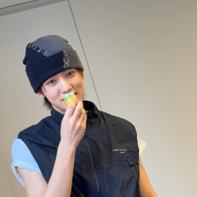 seanbalsem's profile picture. @seantidur's karena akunnya ke sus 😭✋🏻 #JoyRideNumber1Defender and seonghyeon's 😝😝