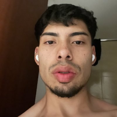jhonatxxn's profile picture. Paypal: https://t.co/lbJTRHFdyI