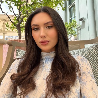 AnGeLiC14869878's profile picture. 🌟 Believe in yourself, be brave to follow your dreams, and work hard today to achieve tomorrow's glory! 💪