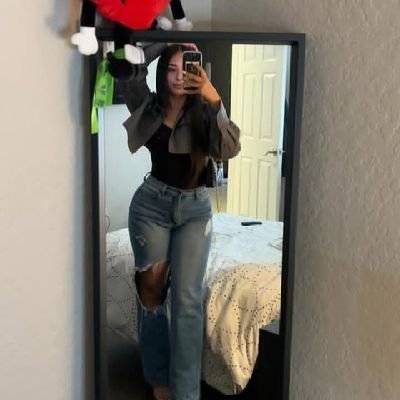 MichelleTr39258's profile picture. I'm always up for a fun chat, and I genuinely care about our conversation. Honesty is my motto, so you can count on me to keep it real!