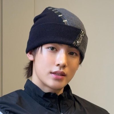 fedbyshyeonx's profile picture. 