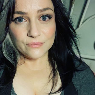 LittleMissMTV's profile picture. Minecraft Game Caster, tea lover ☕️ https://t.co/Ck34Hi2D2D YouTube channel 👉https://t.co/aCzBYf8THc