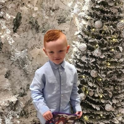 xcooltobekindx's profile picture. Just a girl who loves Family ❤ Books 📚  Good gin 🍹 Good Food & Kindness 🌈