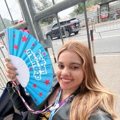 llylipa's profile picture. meu coração aquariano não é tão frio como dizem 💙