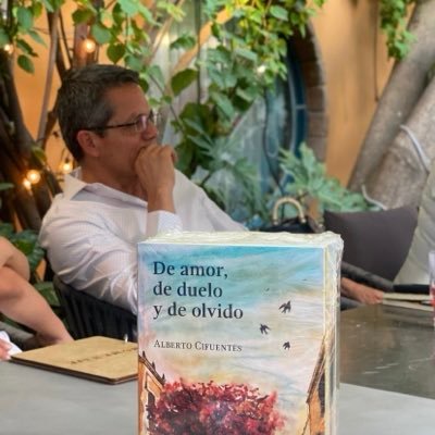 albertocifuen's profile picture. Servidor público. Maratonista. Trabajo por un México con oportunidades de superación para todos.