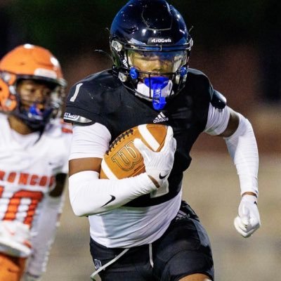 Sp1der_Jai's profile picture. Cibolo, Tx Co 2029 2⭐️ ATH (WR/SS ) 5’11, 170, 40 yrd 4.77, 5-10-5 4.38, 200m pr 24.7, bench max 235, squat max 305 A/B student. #Steeleathletics #texasfootball