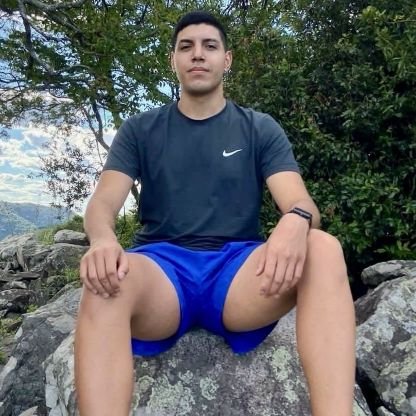 Andresgonza1200's profile picture. Resiliencia 🍀