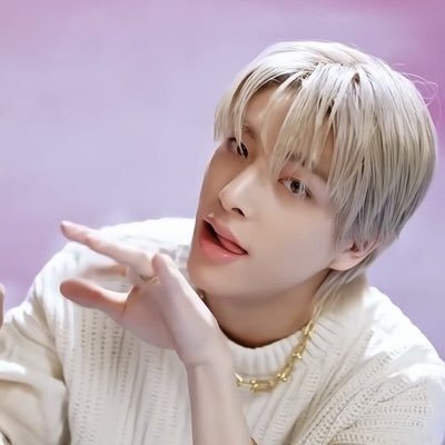 SXIM0ZN's profile picture. ทรายมน ( 𝐧. )