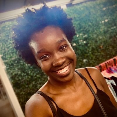 KumutsanaZamar's profile picture. Selenophile❤️I’m such a music nerd