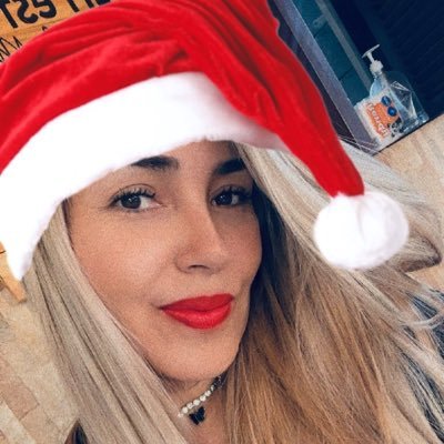 Patty_1s's profile picture. XDocente.    Bloquea idiotas.