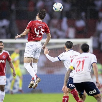 sztisfied's profile picture. 