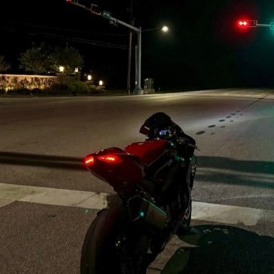 CantInstaswap's profile picture. 