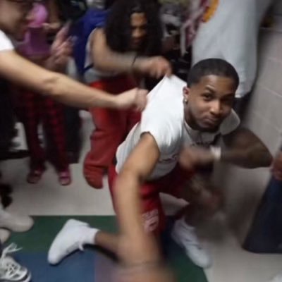 Cxgent's profile picture. 𝕏 Enjoyer