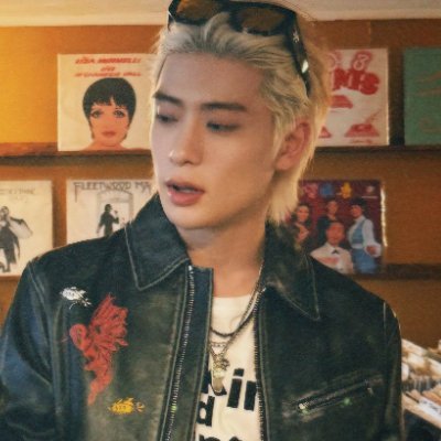 au_naturellle's profile picture. 「 #张艺兴 · #박준희 · #태용⁰⁰ · #재현⁷⁷ · #산 」