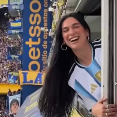 TrainingSeason0's profile picture. 🥴