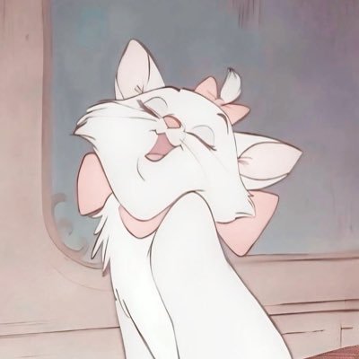 aicherrie's profile picture. mademoiselle.