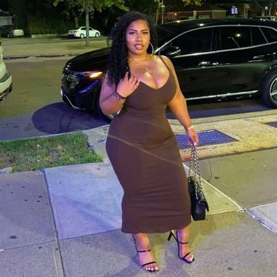 8219189ac5e6484's profile picture. cozy