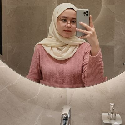 ailurophileMe's profile picture. 