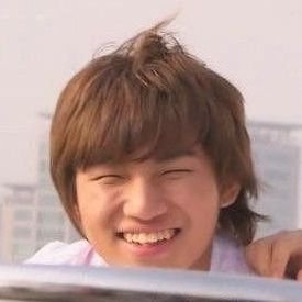 topsitto's profile picture. silly acc for my #bigbang brainrot