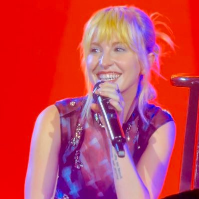 petalsforglum's profile picture. immortal