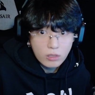 koosmuse's profile picture. 