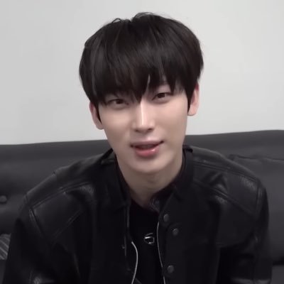 cornsparkjay's profile picture. 𝑷𝒂𝒓𝒌 𝑱𝒊𝒏𝒚𝒐𝒖𝒏𝒈 🫶🏻💫👑 💖 𝐉𝐀𝐘 🌽🦅🐈‍⬛ 👉🏻𝐒𝐔𝐍𝐎𝐎 🤲🏻 🍑🦊 พระมหาhelium aka ไอแก๊ส ผู้เป็นมิ่งขวัญบ้านเมืองสืบไป