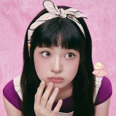 didabidoo's profile picture. Persona yang diciptakan oleh angan semu.