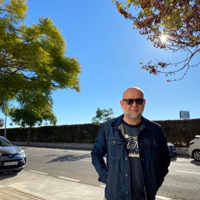 PatricioErland's profile picture. Periodista chileno, corresponsal en Europa para En Cancha. Especialista en SEO.