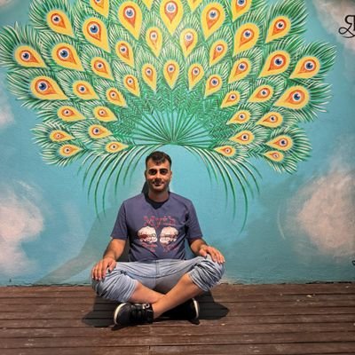 ozozibrahim's profile picture. 💛💙