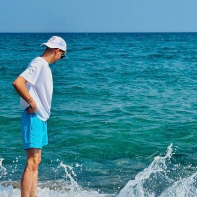 Hakimvnxk's profile picture. 