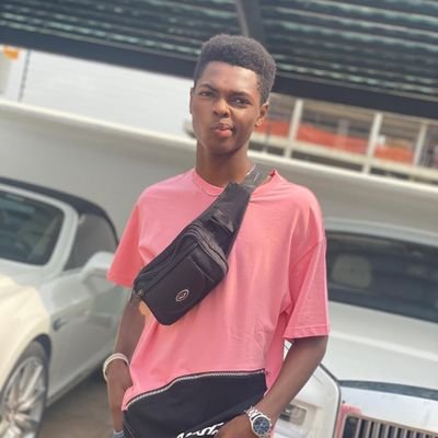 maziisage's profile picture. Dm For promotions || WizKid Fc 💙🦅 || Tweets for fun 🙂