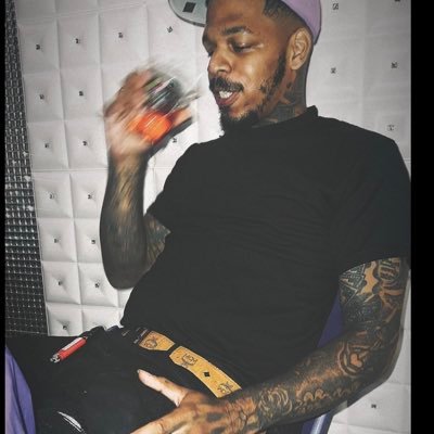 pluggtiesfinest's profile picture. ripPOP BIG B’s🕊️freedamen♻️4LSHITTY🖤LLL