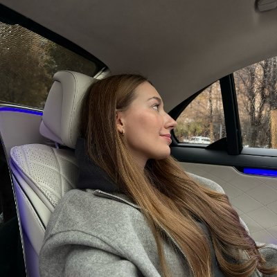 Novak4aa's profile picture. A woman with goals is unstoppable.