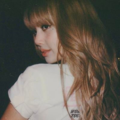 lalisapwrry's profile picture. 