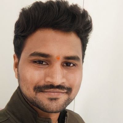 MuraliKris12304's profile picture. 