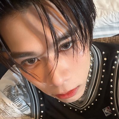livlovesbarcode's profile picture. tui chayatorn and getting topped… musically. barcodetui president. CLO’VER 🍀 #1fylover ˙⋆✮