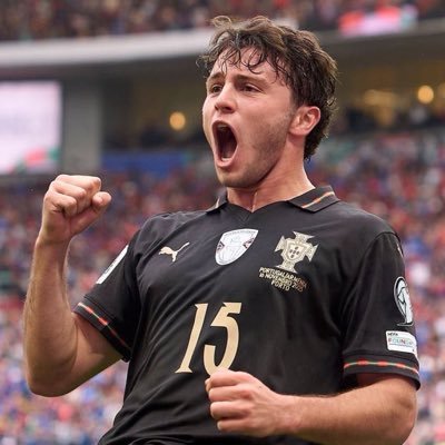 mapismarti's profile picture. what is this 🤨 for me?? oh thank youuu 🥰🤭😊 | 🏴󠁧󠁢󠁥󠁮󠁧󠁿🇳🇴 | @jenyoups @l4ndosneves 🫶