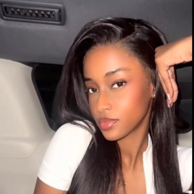 NdiayeRanya's profile picture. 