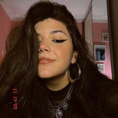 couguinho's profile picture. romântica, deslavada e sem vergonha