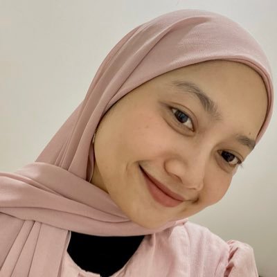 nindynat's profile picture. goodbye, aku mau pergi ke makkah