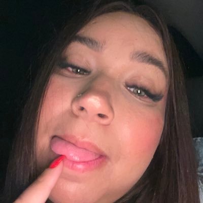 _byvic's profile picture. intensa como o mar e fria como ele!