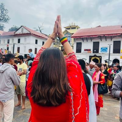 GitanjaliDahal's profile picture. ॐ नम शिवाय 🕉️🙏
https://t.co/HmSL1smz2o  । https://t.co/6E1UiDnLPz