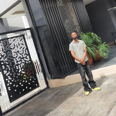 amretwist's profile picture. Chill guy