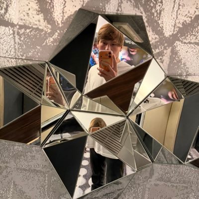 675SteeZy's profile picture. I wouldn’t take financial advice from me.