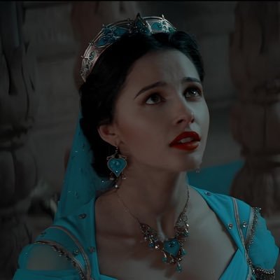 ethereeeaal's profile picture. women in theater
