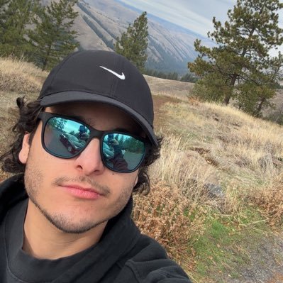 SplifMeister710's profile picture. SLC, UT | Drink water and always love yourself | 27 | #ManUtd | 🇲🇽